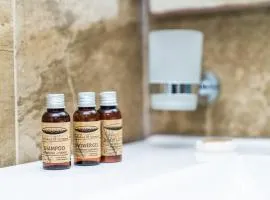 Stylish Apt In Alliance Palace