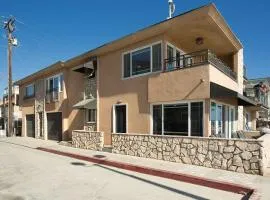 2314 W Oceanfront A & B