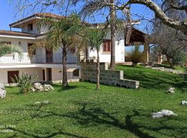 Anna's House, hotel v destinaci Borgagne