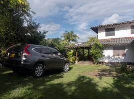 Casa Fincas Calima, hotel in Ríobravo