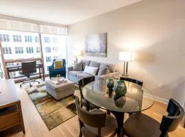 Spacious Apt Downtown