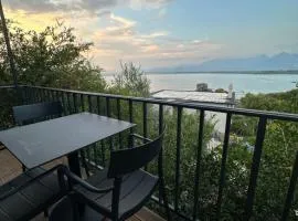 Lake Escape Villa Shirokë