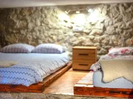 Stone room-Kamena soba