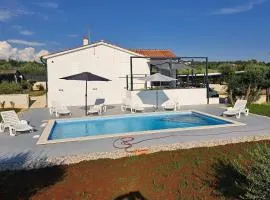 Family friendly house with a swimming pool Visnjan, Central Istria - Sredisnja Istra - 22837