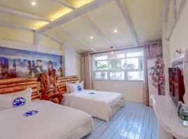 Zhoujia Hostel