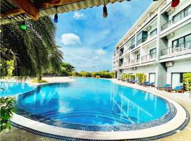 KEP BAY HOTEL & RESORT, hotel v destinaci Kep