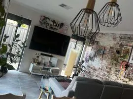 Luxe Cosy Room in Beechboro
