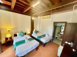 Luang Prabang Confetti Hotel