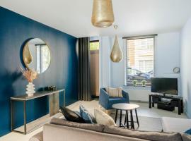 Charming Ostend Home: Near Beach City Center, hotel i Oostende