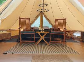 Luxury camping experience, luxusní stan v destinaci Store Heddinge
