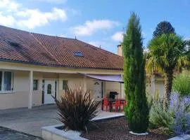 gîte résidence de la fontaine à Compreignac