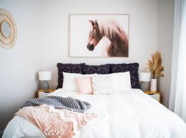 Rustling Oaks NZ Boho Pool House