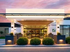 Holiday Inn Coventry M6, J2 by IHG