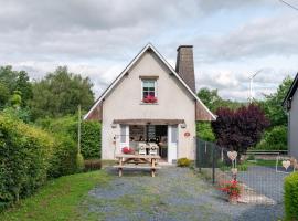 Gite Au Chant d'Eole, hotel in Ebly