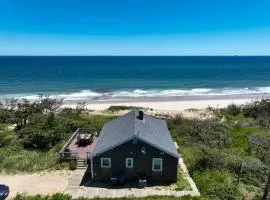 Stunning Waterfront Views Beach steps away