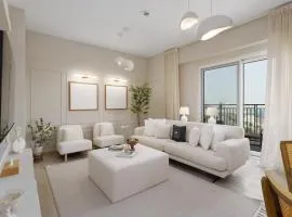 Maison Privee - Charming Retreat with Panoramic Views on Yas Island