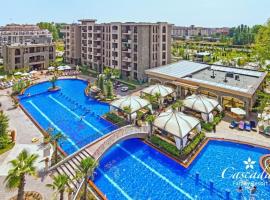 Cascadas pool view luxury apartment Sunny beach, resort ở Sunny Beach