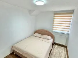 Room Ejna 2