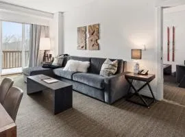 351 Lodge At Spruce Peak Ski In Ski Out 3 Bedroom Suite By Stowe Mountain Rentals