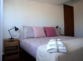 Viesnīca &Aacute;tico en la playa de Samil Bigo