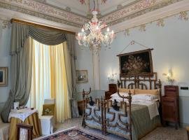 Palazzo De Castro, hotel v destinaci Squinzano