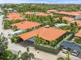 Exclusive Villa - Private Pool - Vredenberg Village