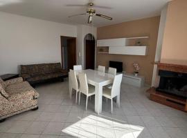 Sunshine Alloggio turistico, hotel en Capodimonte