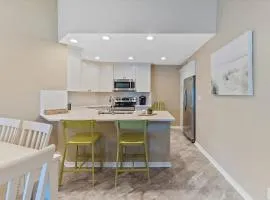 Vista Verde West 1 207 2BD 2BA