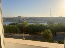 Rinella beach house, hotel na pl&aacute;ži v destin&aacute;cii Birgu