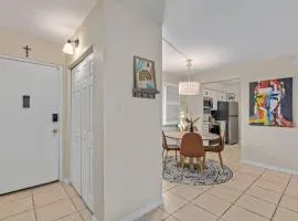 Old Town Maya Condo with Community Pool and Spa