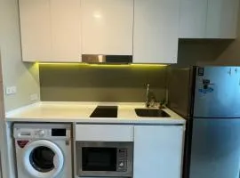 ห้องพักวิวทะเลชายหาดจอมเทียน jomtain beach