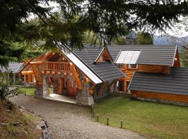Amazing 4 Bedroom Chalet Villa Traful VT1 by Apartments Bariloche, hotel v destinaci Villa Traful
