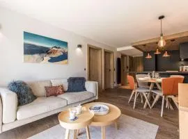 Appartement chaleureux 4 pers, Courchevel Centre, à 2 pas des pistes, parking, SPA inclus - FR-1-631-204