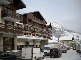 Charmant T2 à Hauteluce, 4 pers, Parking, Piscine, Fitness, Proche Commerces et Télésiège - FR-1-342-320