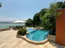 Casa el mirador-Valle de Bravo