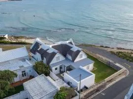 Pirates Landing - Sea Front Arniston