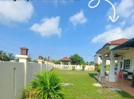 Luxurious Villa w/ Swimming pool, BBQ, Smart TV, hotel v destinaci Port Dickson