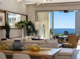 Luxury Beachfront Apartment in Cabo