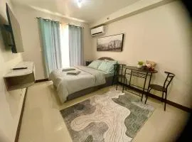 Near Beach Condo with 2 Olympic Size Pool