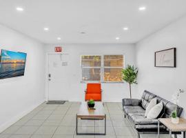 Hollywood Vacation In Perfect Beach Location Ha01, vila v destinaci Hollywood