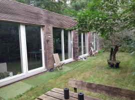 Lake Harelbeke, hotel v destinaci Harelbeke