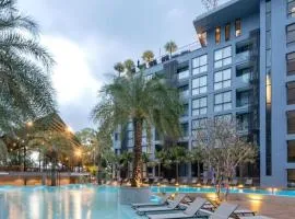 Fully Loaded Best Facilities Nicest Apartment c121