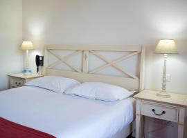 Brit Hotel Du Perche, hotel en Nogent-le-Rotrou