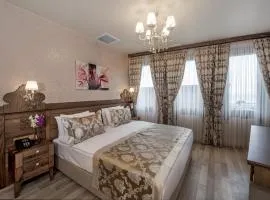 Perapolis Hotel