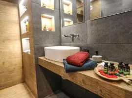 NEW COZY home ATHENS heart KYPSELI !
