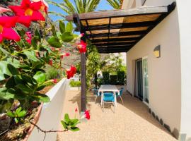 Jardín de Sandra, hotel in Playa de Santiago