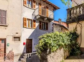 Holiday Home A Casa di Lale by Interhome