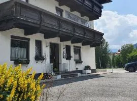Mountain Motel
