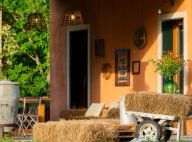 Agriturismo La Sorgente, farm stay in Camerano