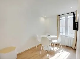 Cosy, fully-equipped apt - 1BD-2P - near Paris